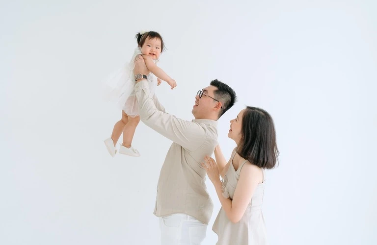 産後の不調も、これからの毎日も。整骨院Lykkeの産後骨盤矯正で、産前より快適な身体を目指しませんか？